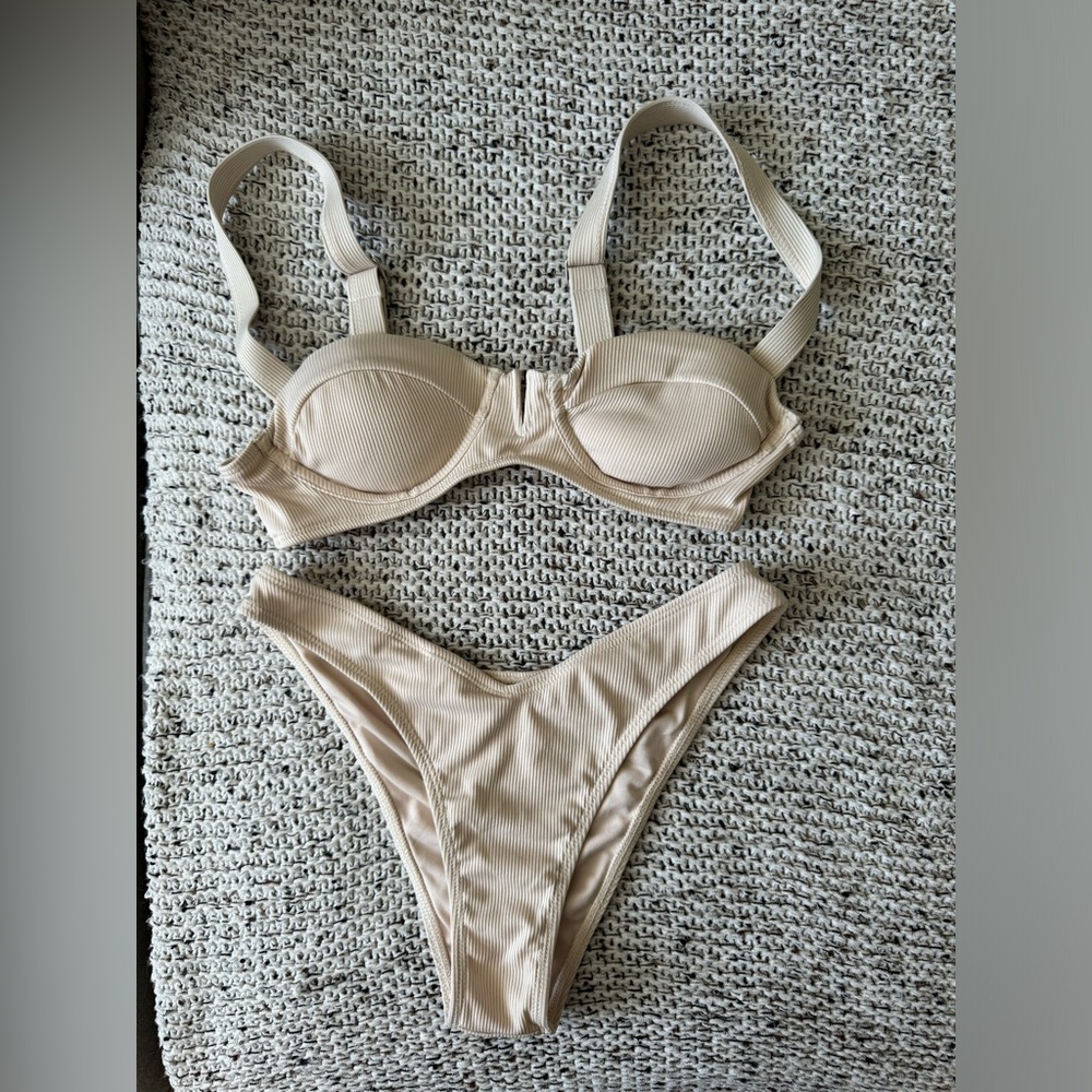 Women’s bikini